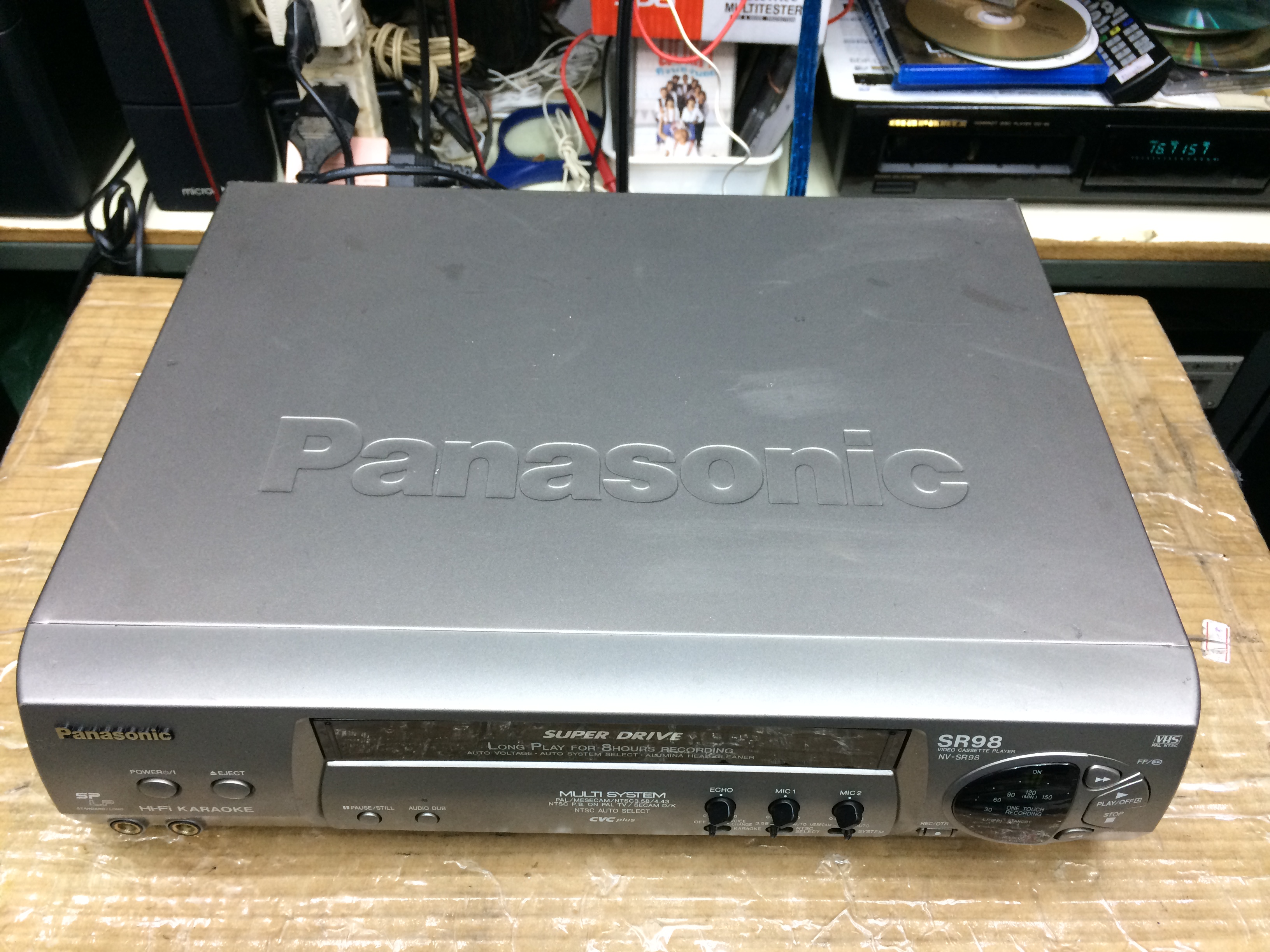 เครื่องเล่นวีดีโอเทป VHS , VDO Panasonic รุ่น NV-SR98