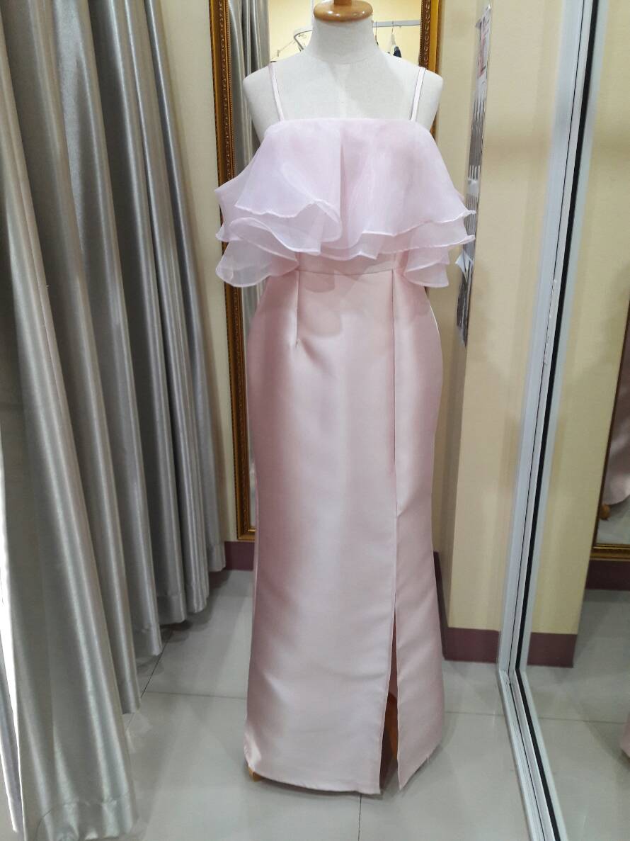 ราตรียาวสายเดี่ยวอกระบายสีชมพู(M)