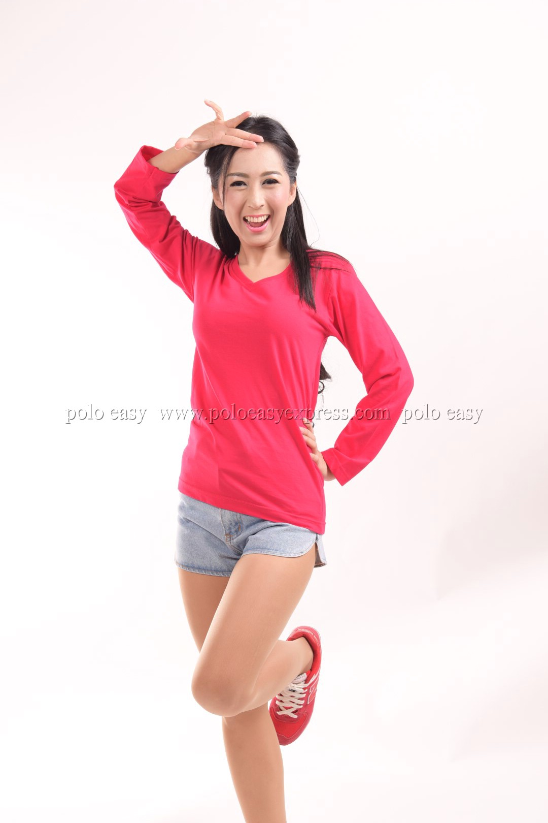 เสื้อยืด สีชมพูบานเย็น คอวี แขนยาว Size S