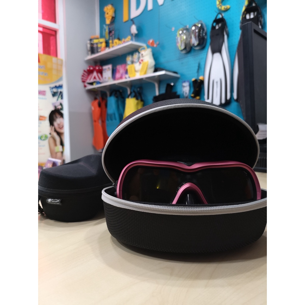 กล่องใส่หน้ากากดำน้ำ PSI Diving Mask Case Deluxe