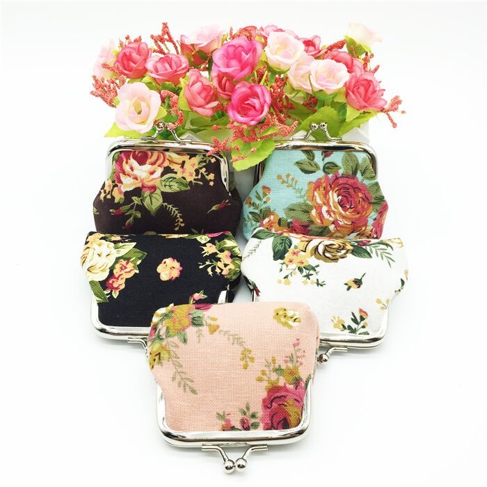 ￼ (สินค้าสำหรับเพิ่มยอดให้ถึงขั้นต่ำ) กระเป๋าใส่เหรียญ ผ้าแคนวาส คละสีหกใบ ราคา 90