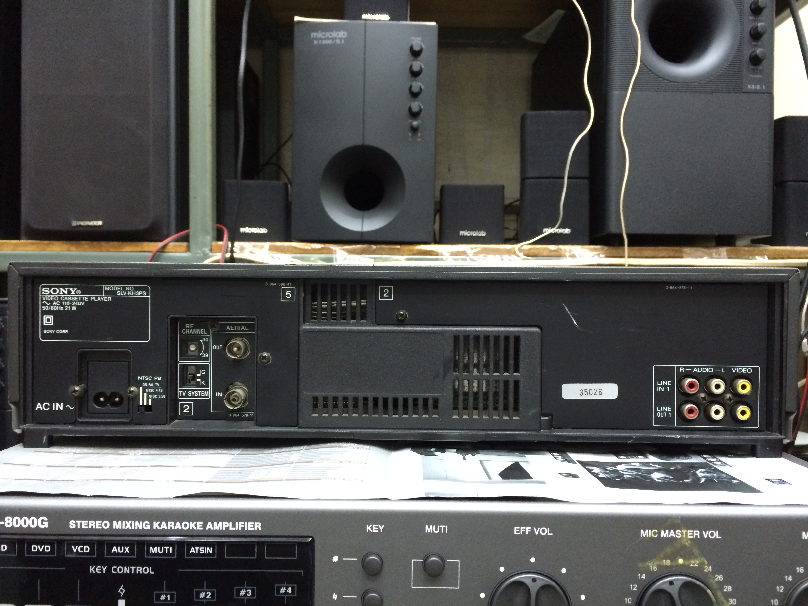 เครื่องเล่นวีดีโอเทป VHS , VDO Sony รุ่น SLV-KH3