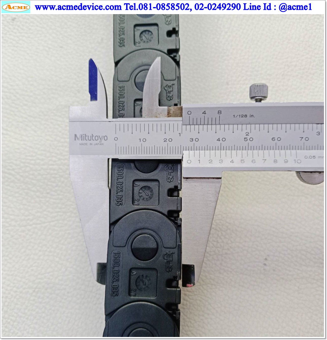 กระดูกงู Igus รุ่น 1500.025.035.0, ขนาด 39 x 485 x 28 mm.