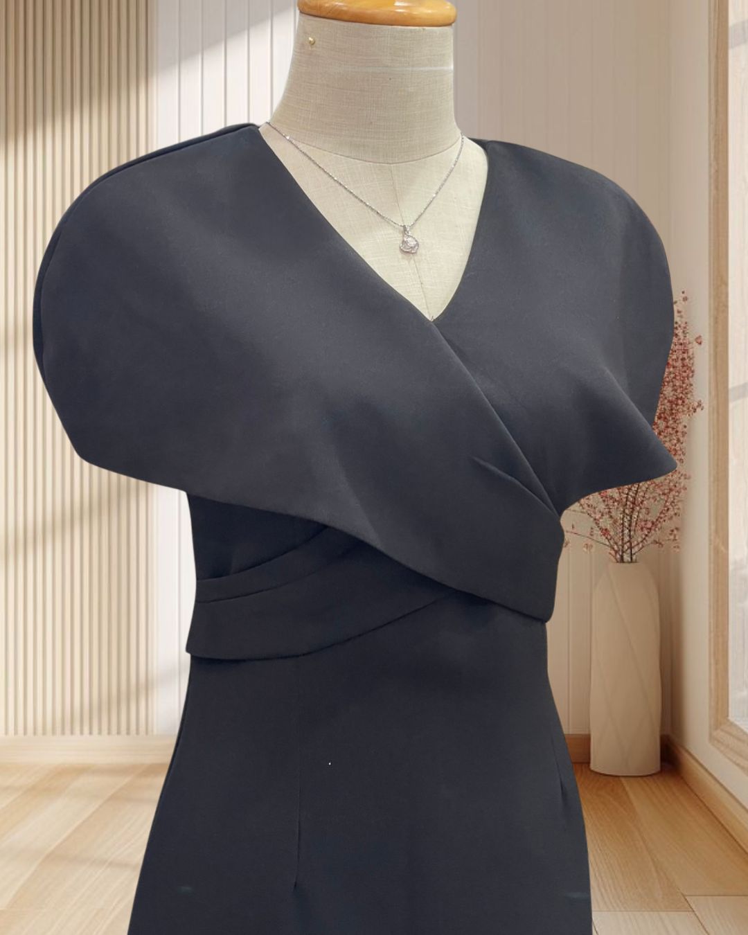 เดรสสั้นสีดำ ผ้าฮานาโกะ แต่งปกใหญ่ ไซส์ S