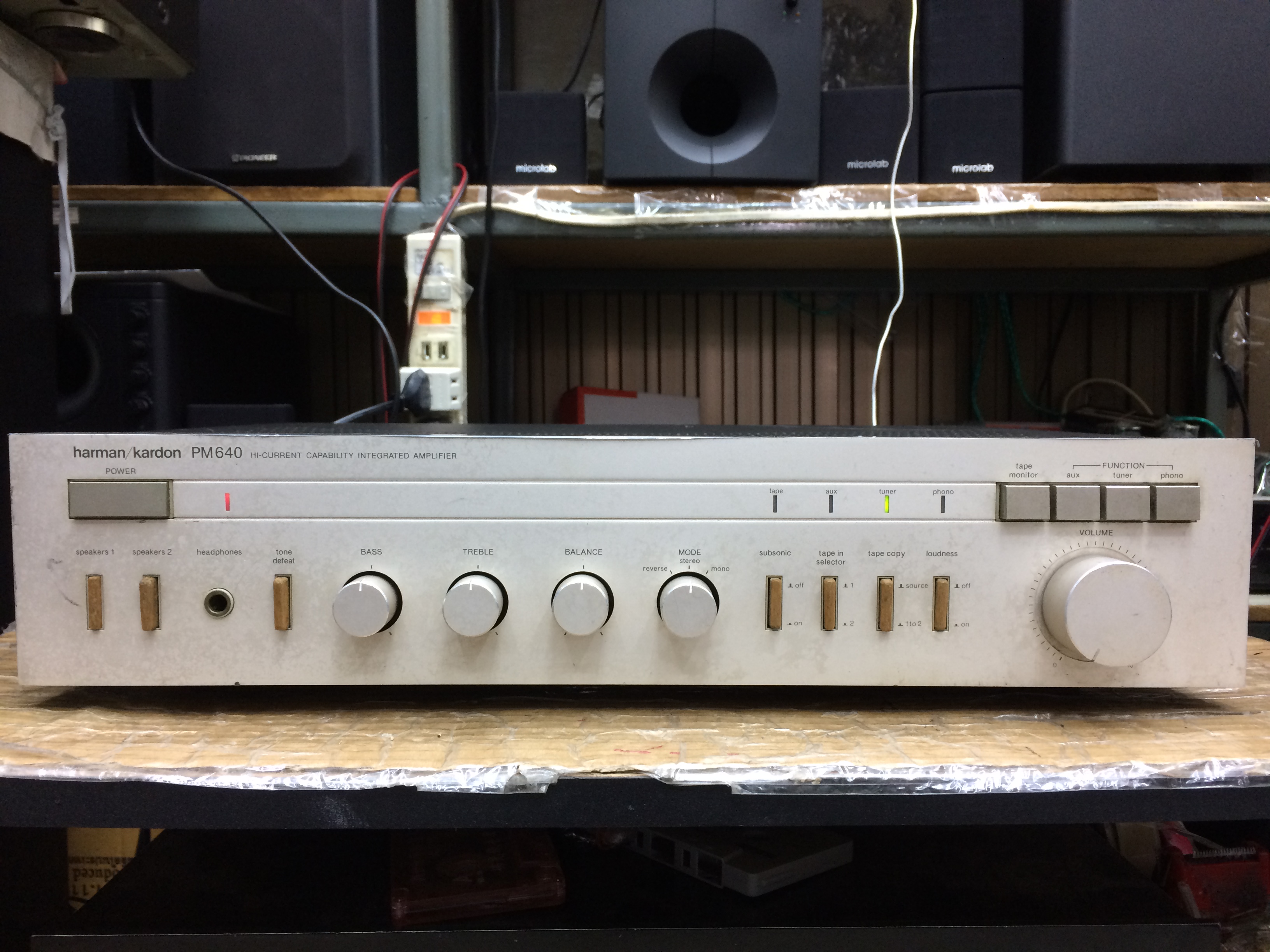 Harman Kardon PM640 Hi-Current Capability Integrated Amplifier