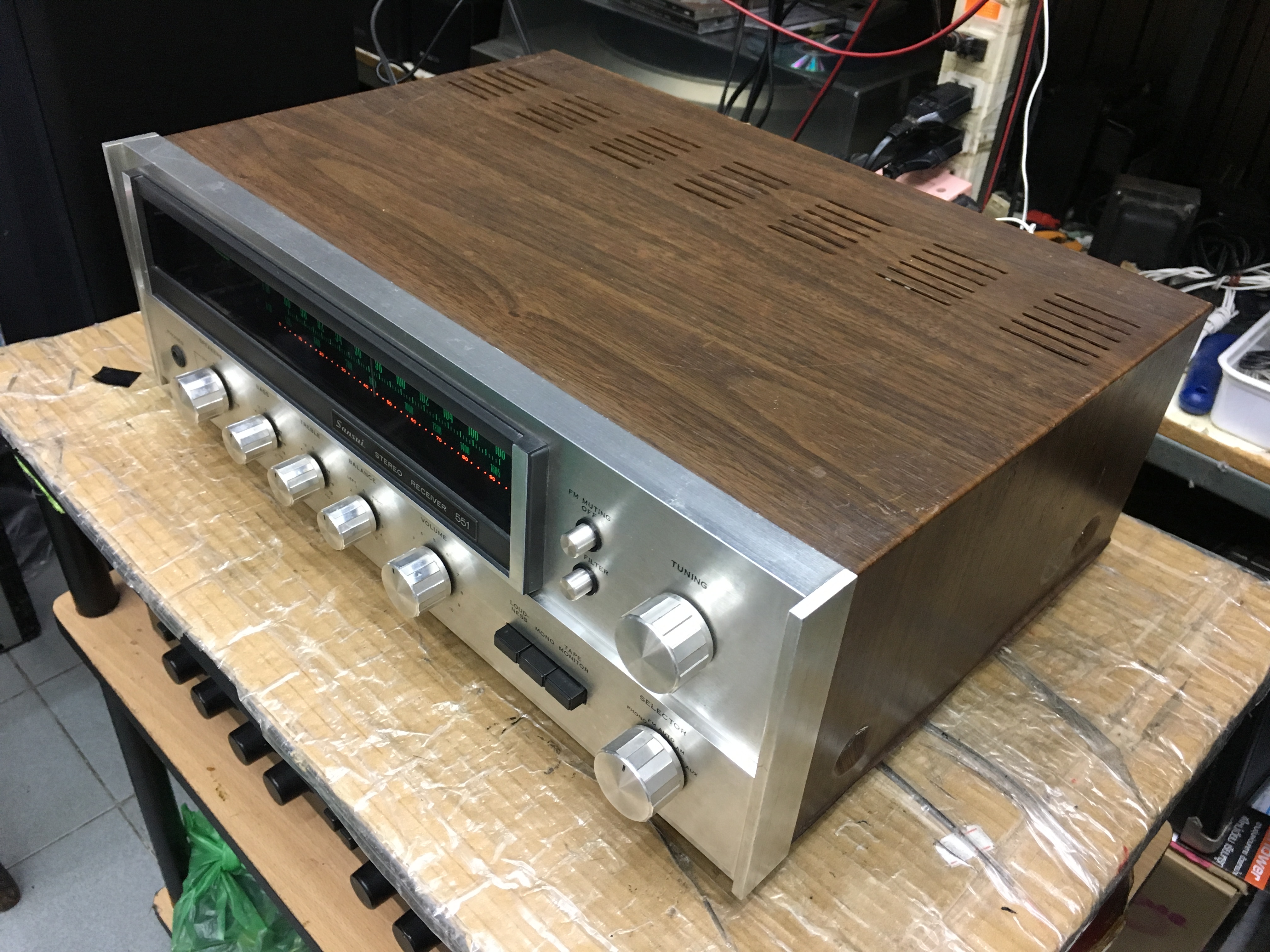 Sansui 551