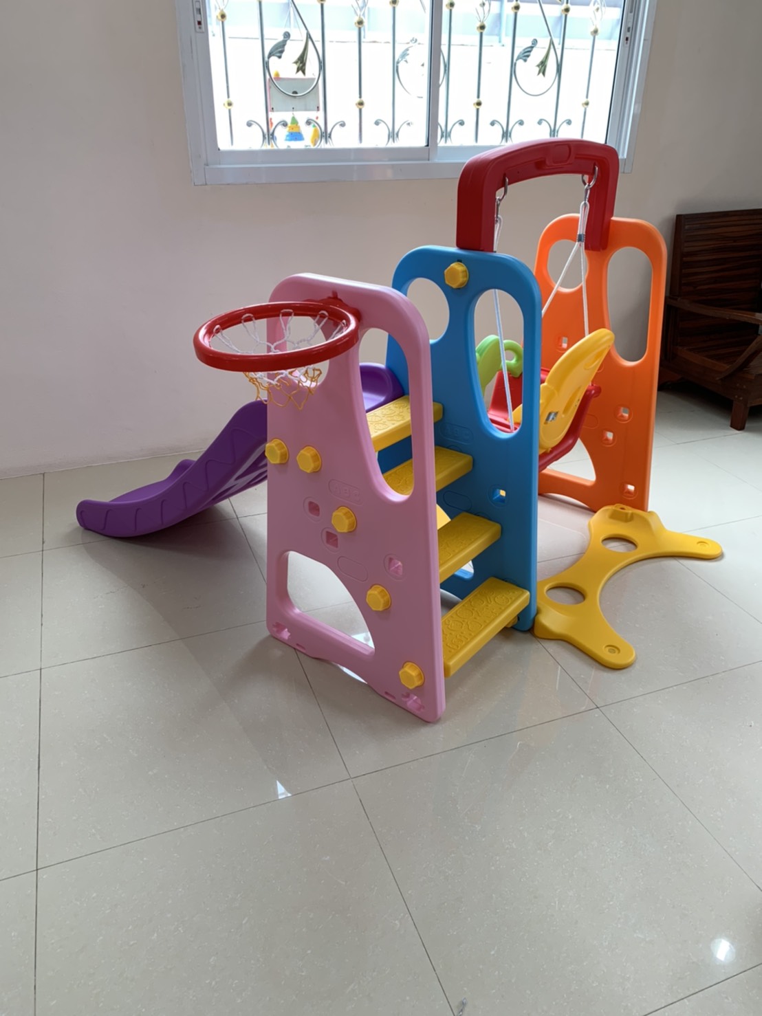 ชิงช้ากระดานลื่น ที่นั่งเป็ดน้อย