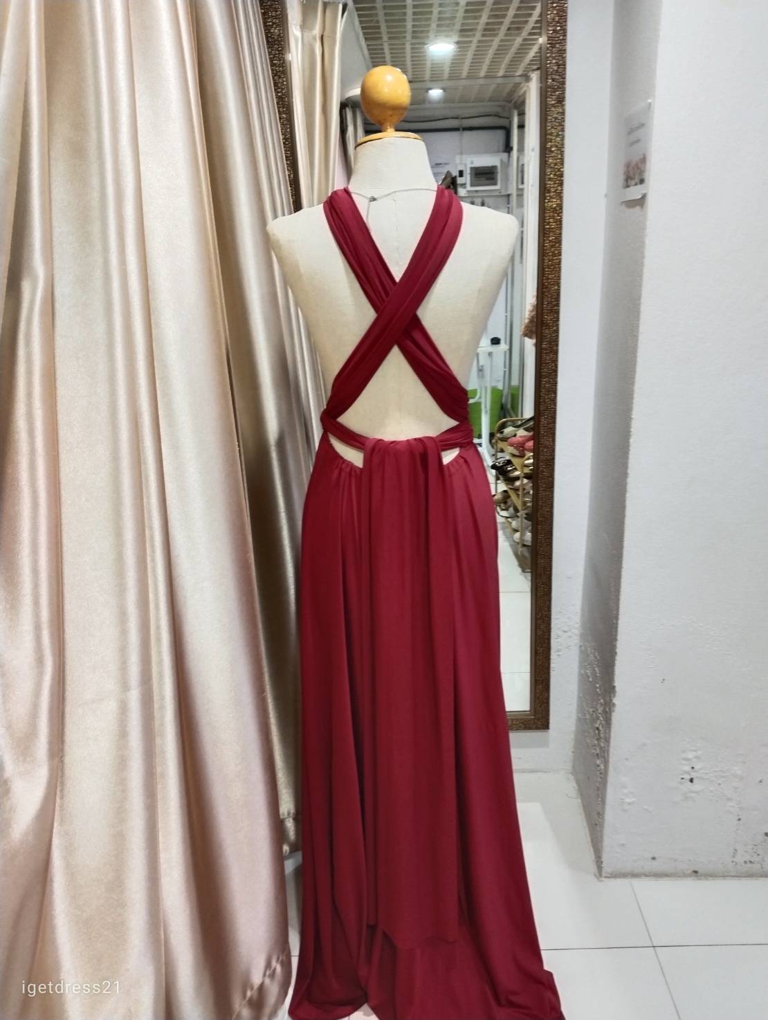 (PRE-LOVED) ชุดราตรียาวสีเเดงไวน์ รุ่น infinity(ฟรีไซส์)