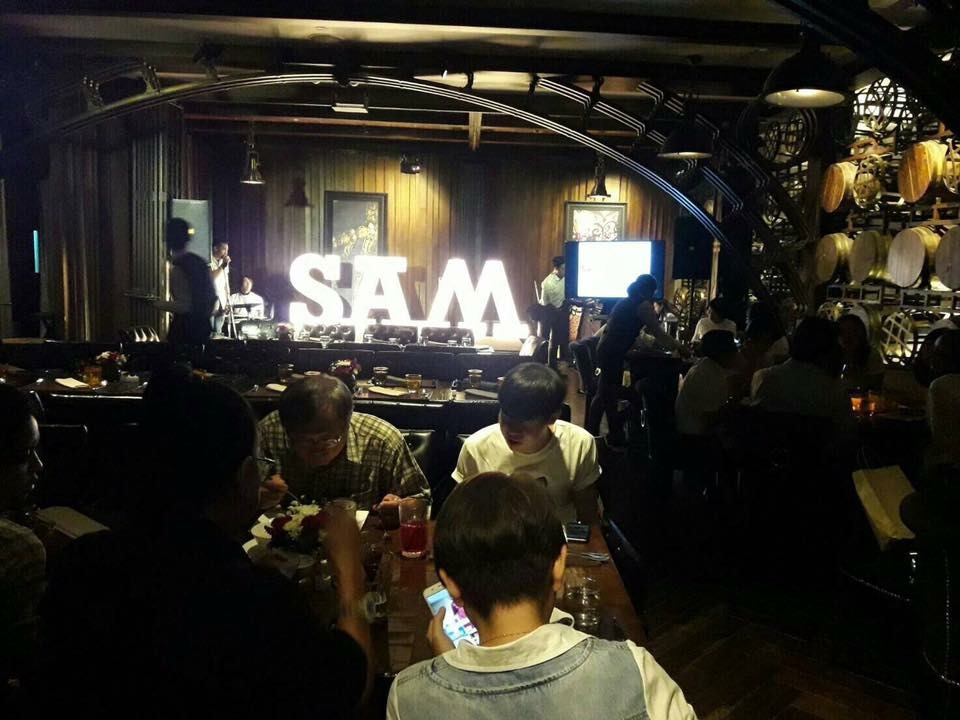 อักษรไฟเช่า จัดงานเลี้ยงวันเกิด