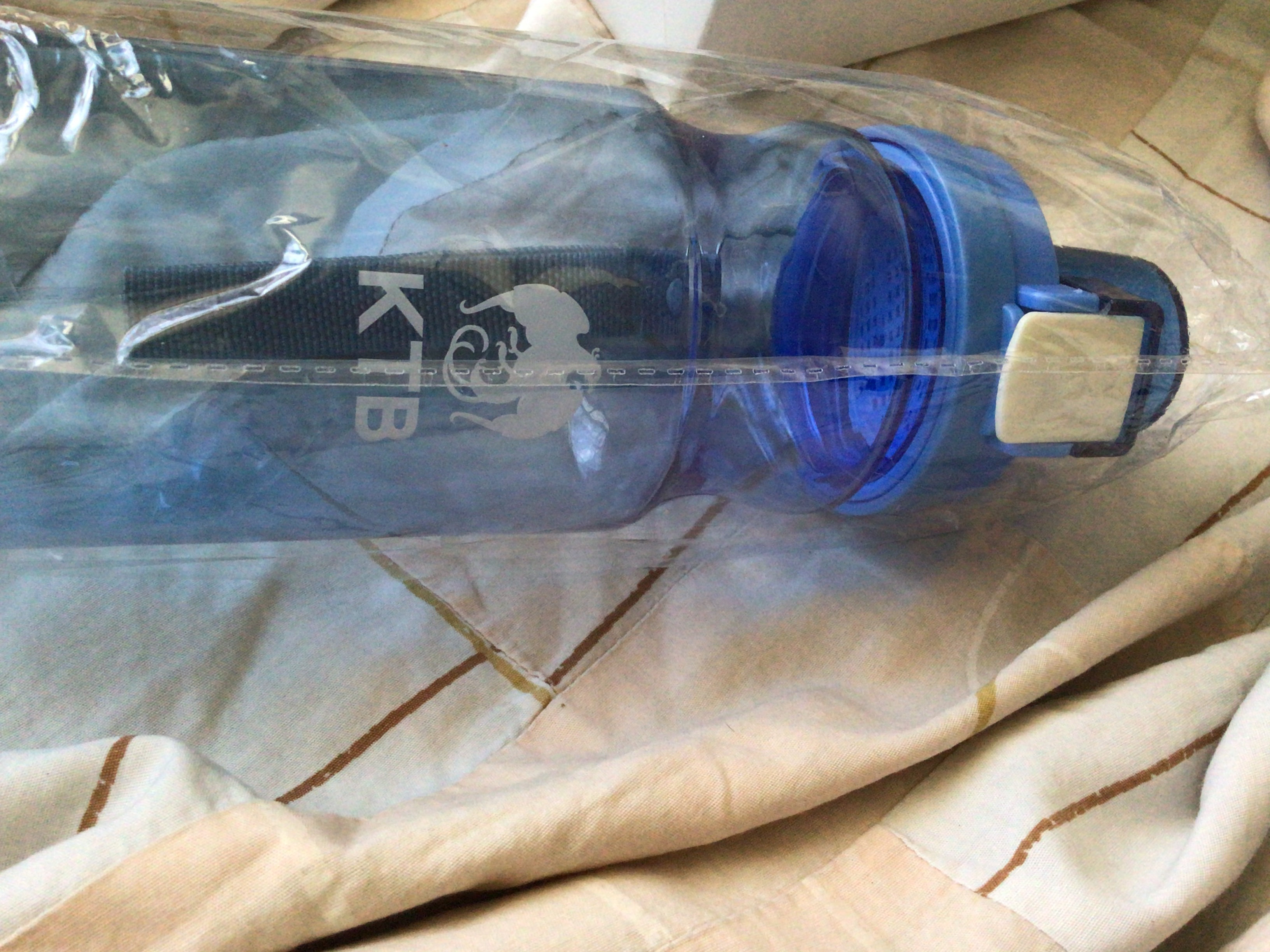 กระติกน้ำกรุงไทยสีน้ำเงิน