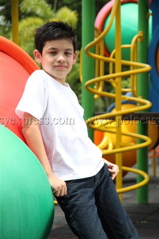เสื้อยืดเด็ก สีขาว คอกลม แขนสั้น Size L