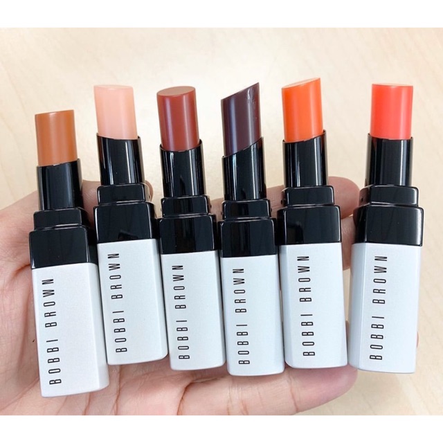 ลิปบาล์มมีสี Bobbi Brown Extra Lip Tint สี Bare Raspberry