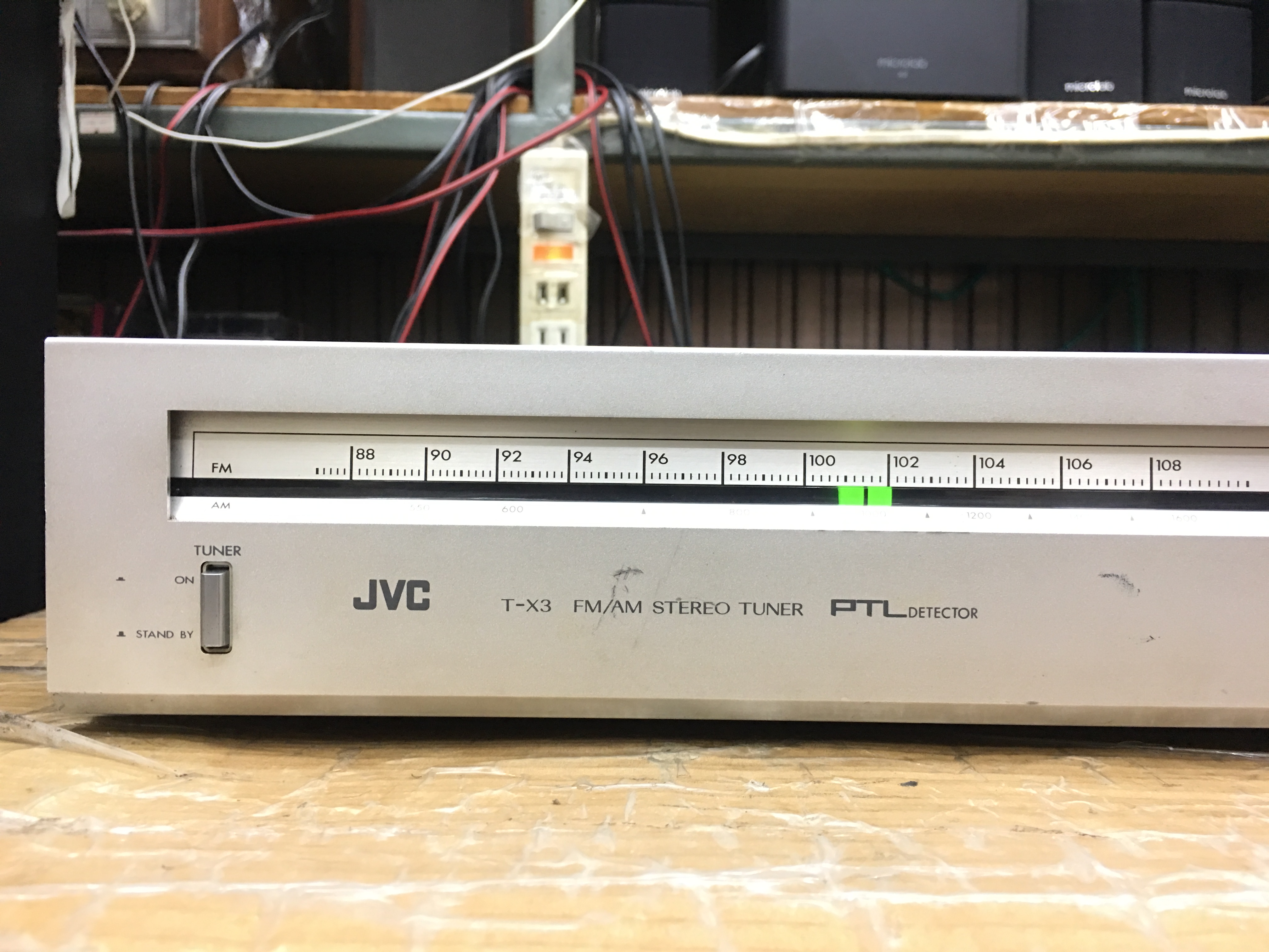 JVC T-X3 FM/AM Stereo Tuner
