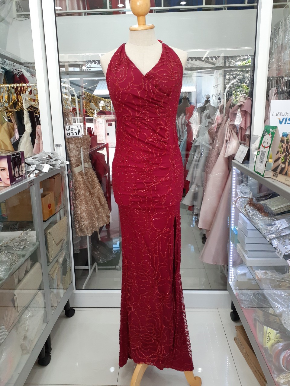 ชุดราตรียาวสีแดงเชือกคล้องคอgliter(S)