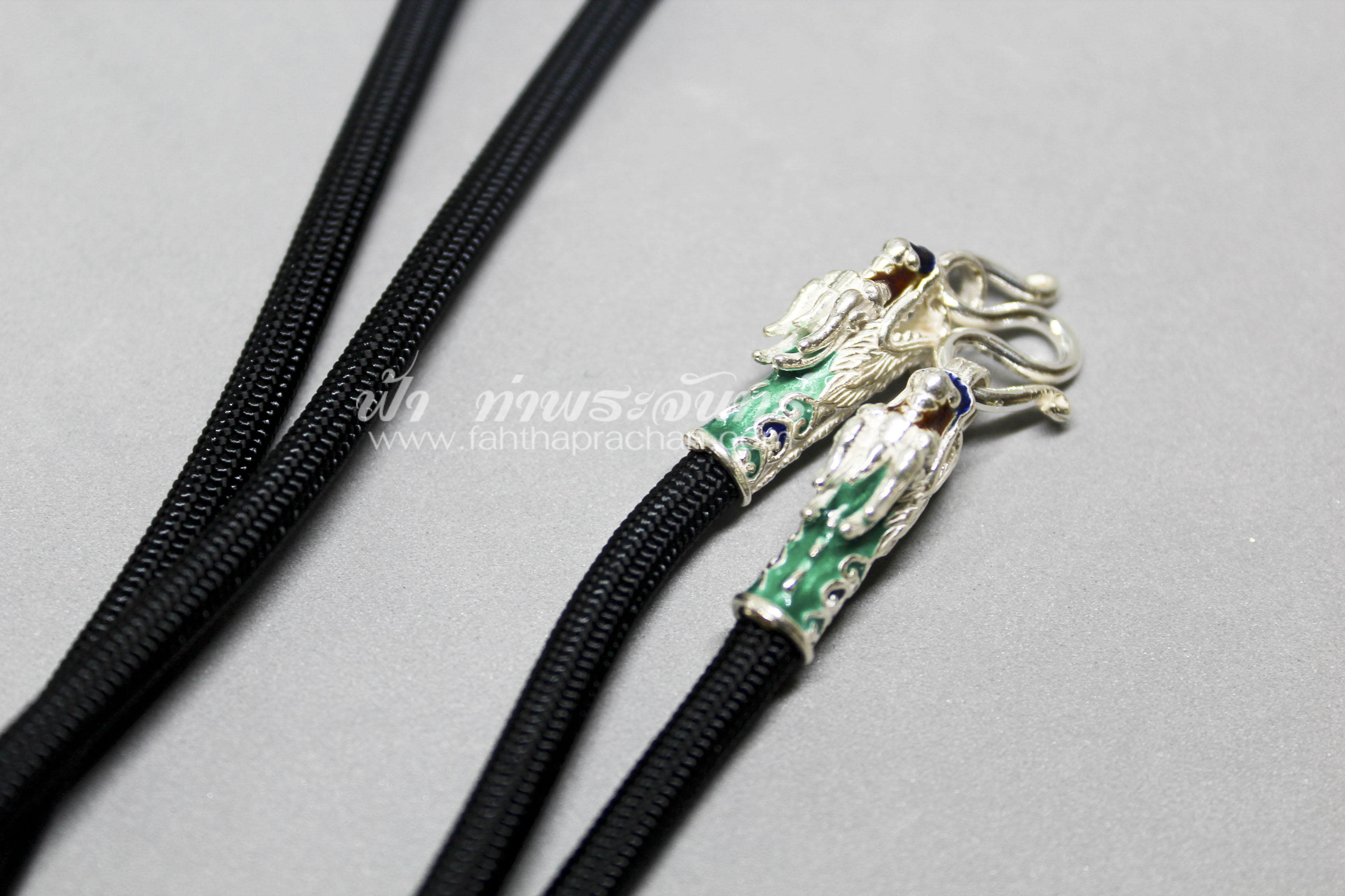 สร้อยคอเชือกร่มเงินแท้ หัวมังกรลงยา