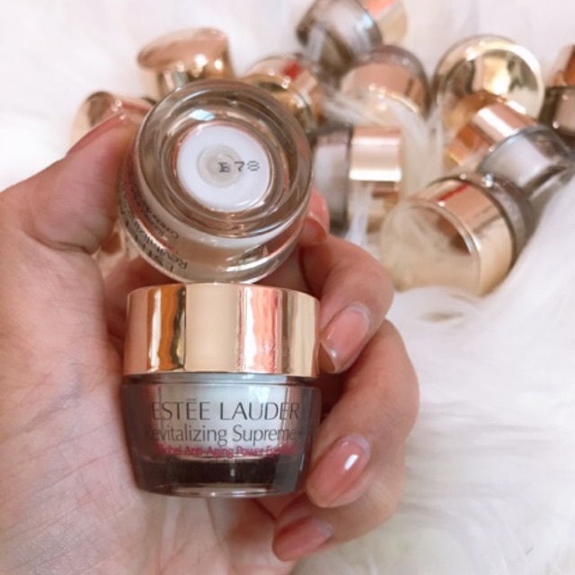 ครีมบำรุงรอบดวงตาเอสเต้ Estee Revitalizing Supreme Global Anti-Aging Eye Balm 5ml