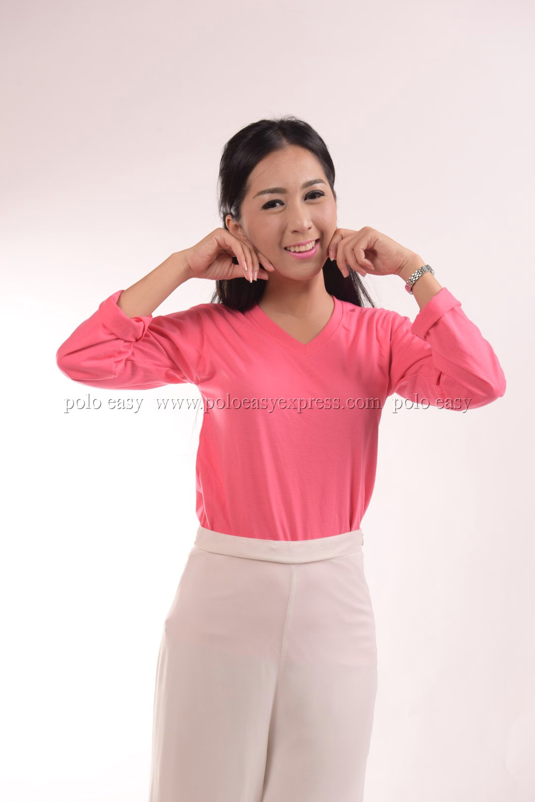เสื้อยืด สีชมพู Sweety คอวี แขนยาว Size S