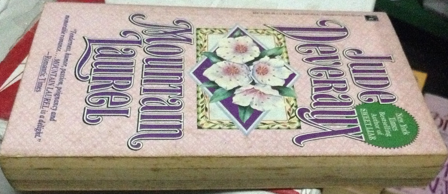 mountain laurel jude deveraux ราคา 50