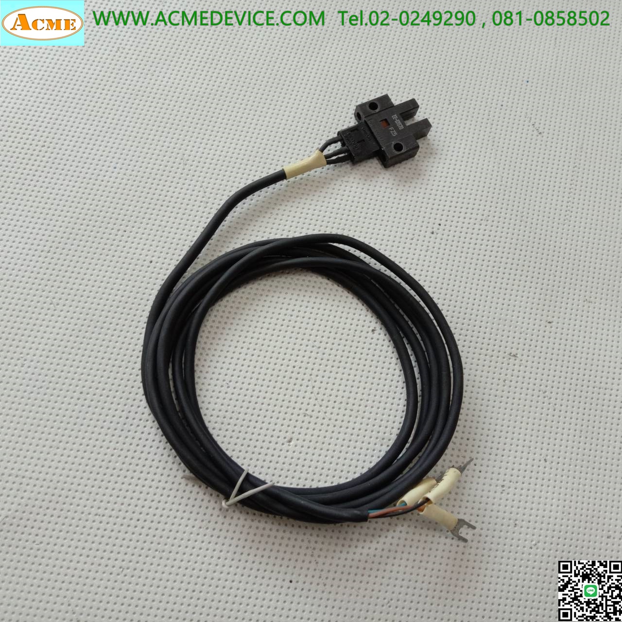 Photoelectric Omron รุ่น EE-SX670, ระยะ 5mm, NPN, Dark-ON / Light-ON, (ชิ้นงานผ่านไฟดับ)