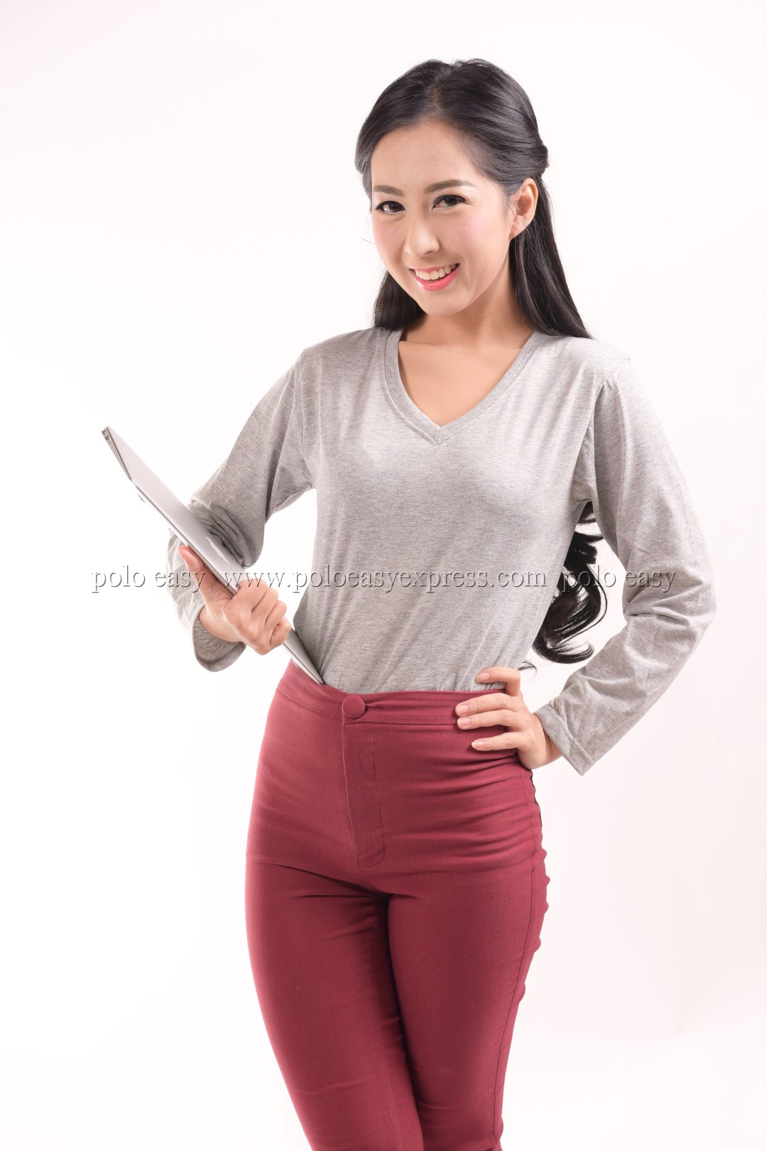 เสื้อยืด สีเทาท็อปดาย คอวี แขนยาว Size L