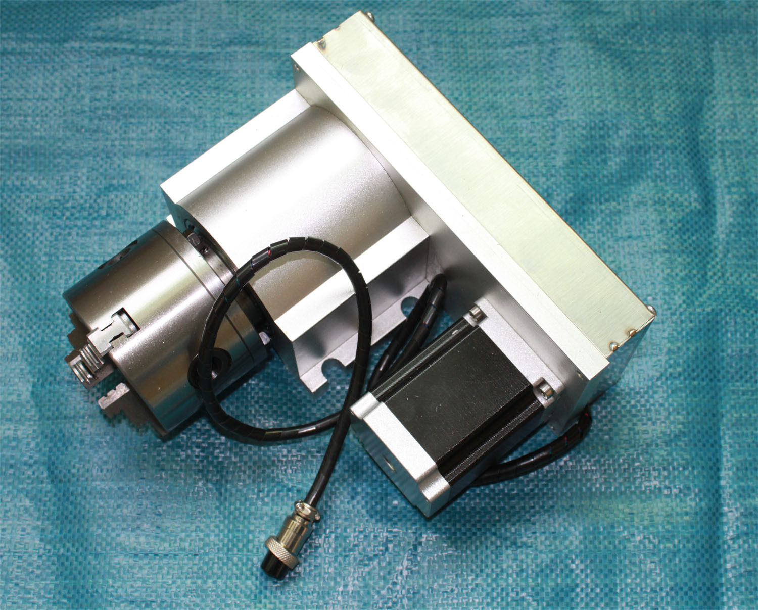 แกน A แบบ F หัวจับ80 mmF Style A-Axis, 4th-Axis, Router Rotational Rotary Axis 3-Jaw 80mm+Tailstock