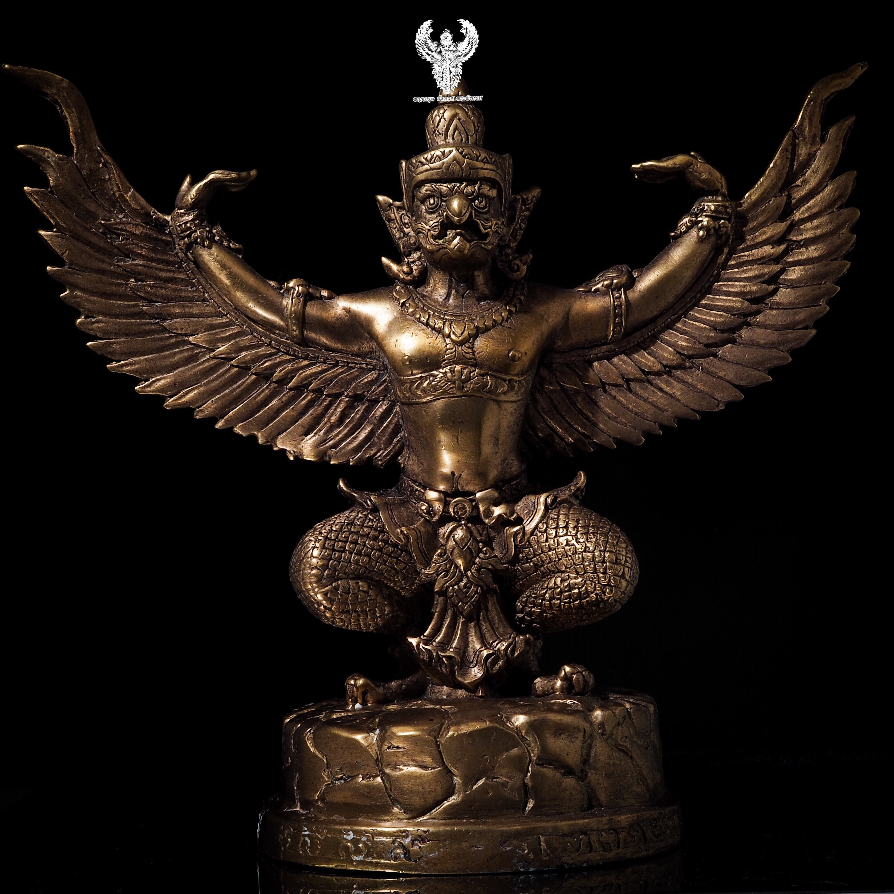 พญาครุฑ รวยสมปรารถนา ขนาดบูชา วัดดำรงธรรม นครสวรรค์ หมายเลช 1