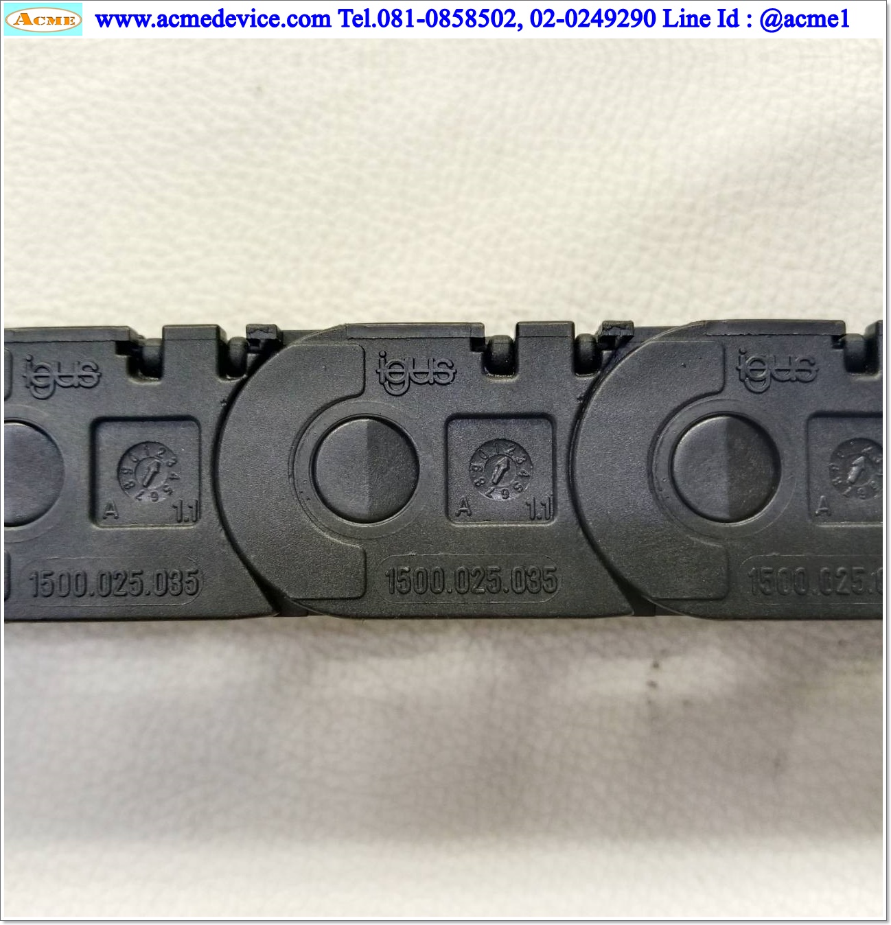 กระดูกงู Igus รุ่น 1500.025.035.0, ขนาด 39 x 820 x 28 mm.