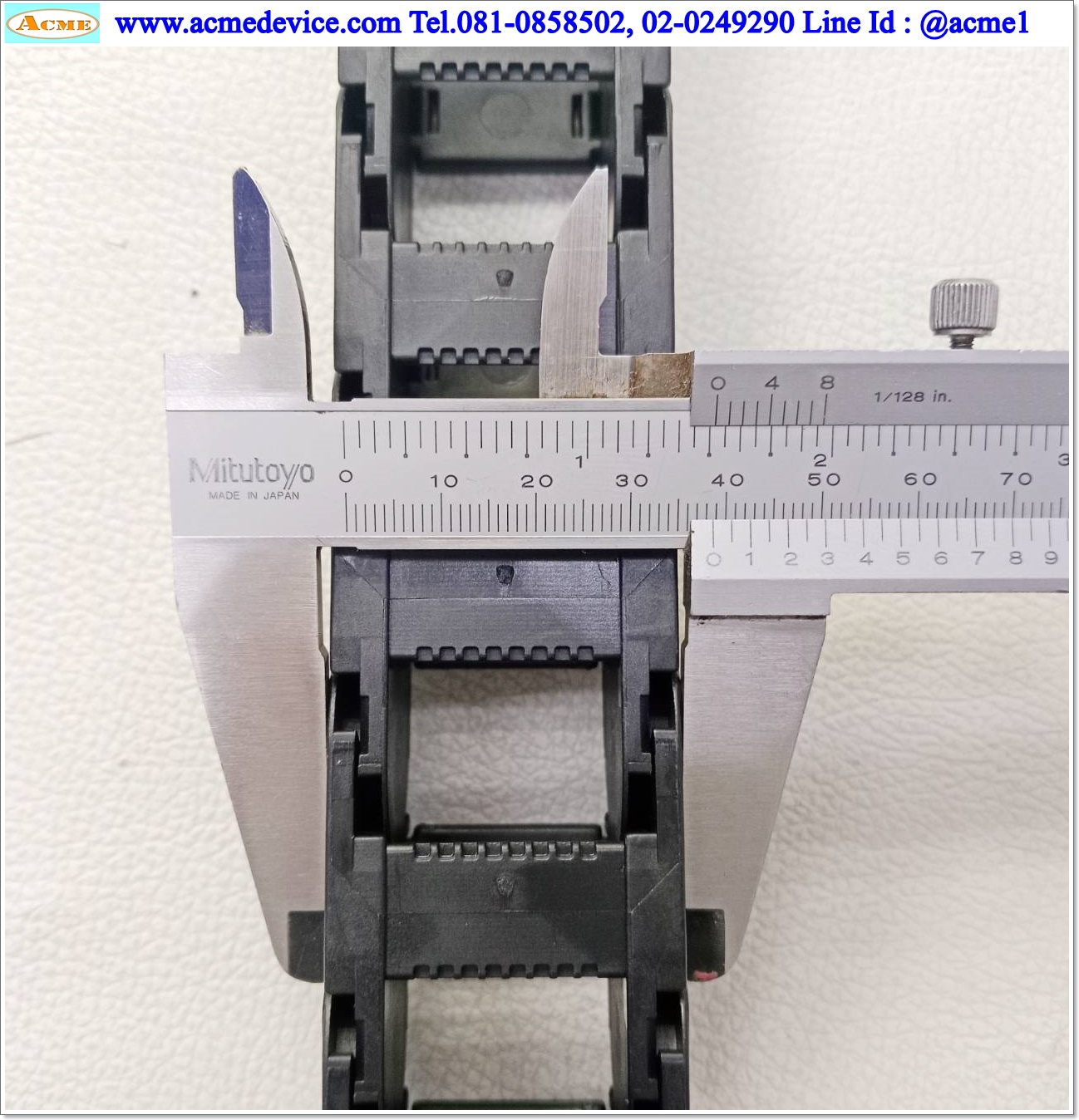 กระดูกงู Igus รุ่น 1500.025.035.0, ขนาด 39 x 820 x 28 mm.