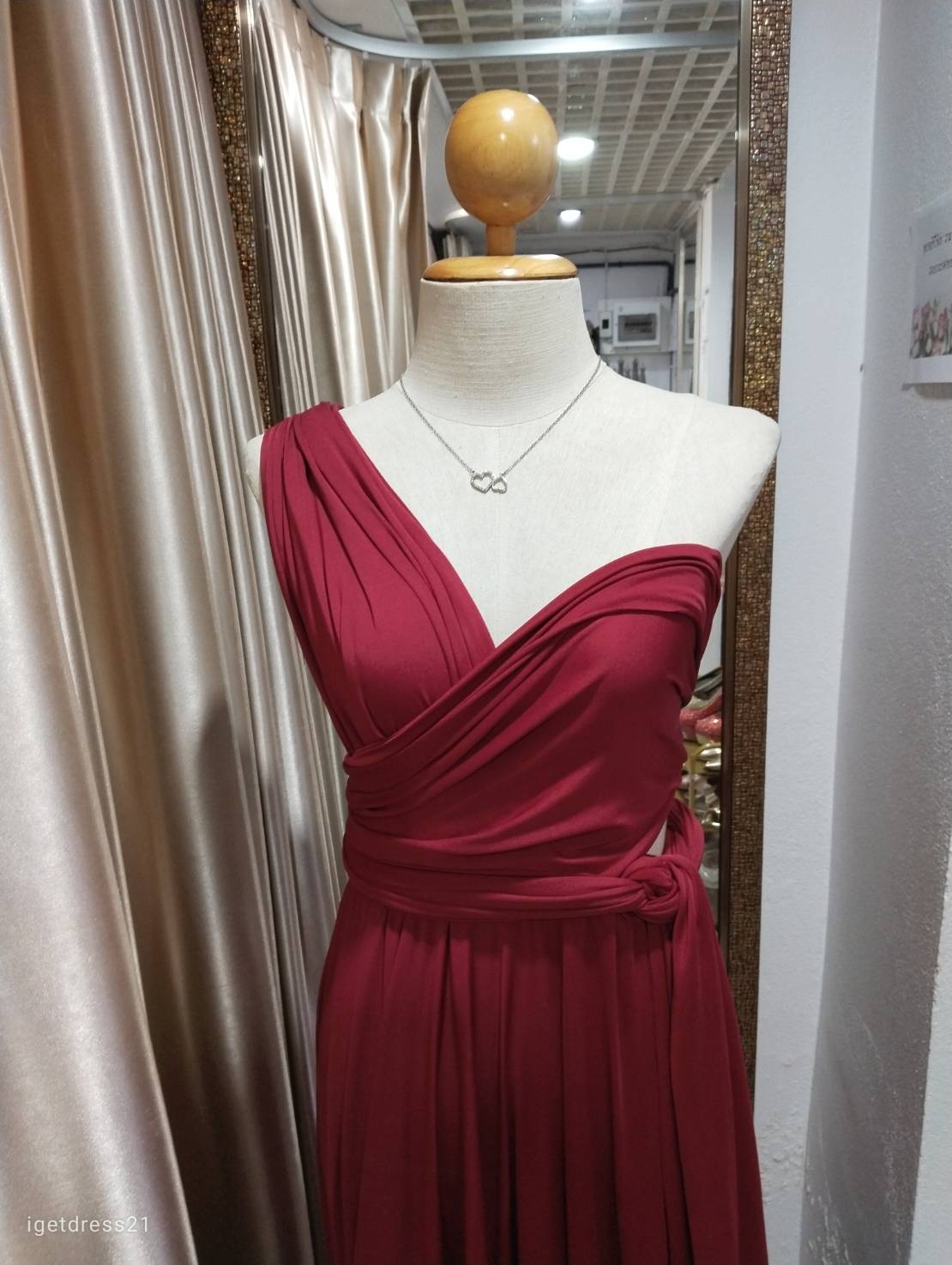 (PRE-LOVED) ชุดราตรียาวสีเเดงไวน์ รุ่น infinity(ฟรีไซส์)