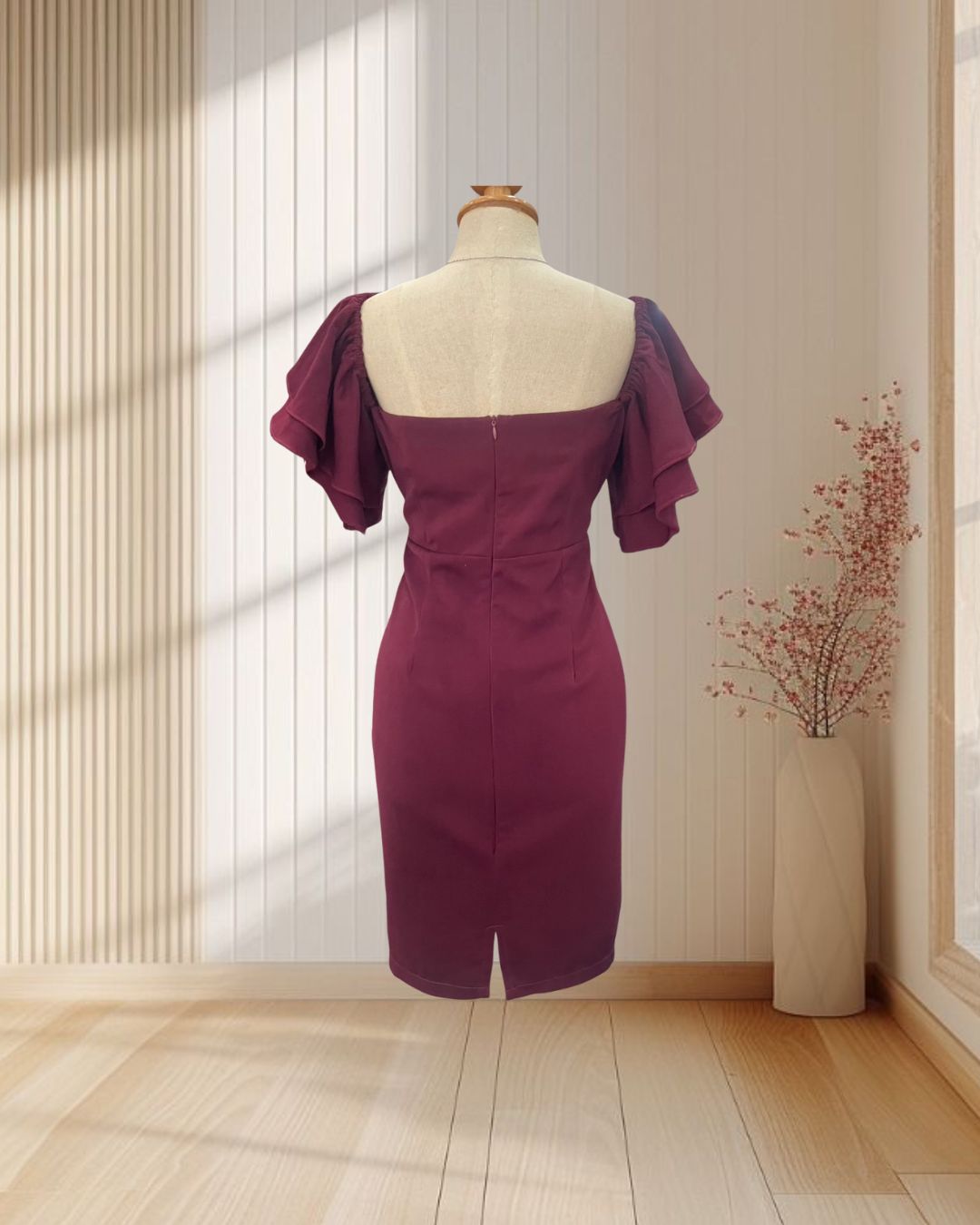 (PRE-LOVED) ราตรีสั้น สีแดง แต่งแขนระบาย กระโปรงทรงสอบ ไซส์ L