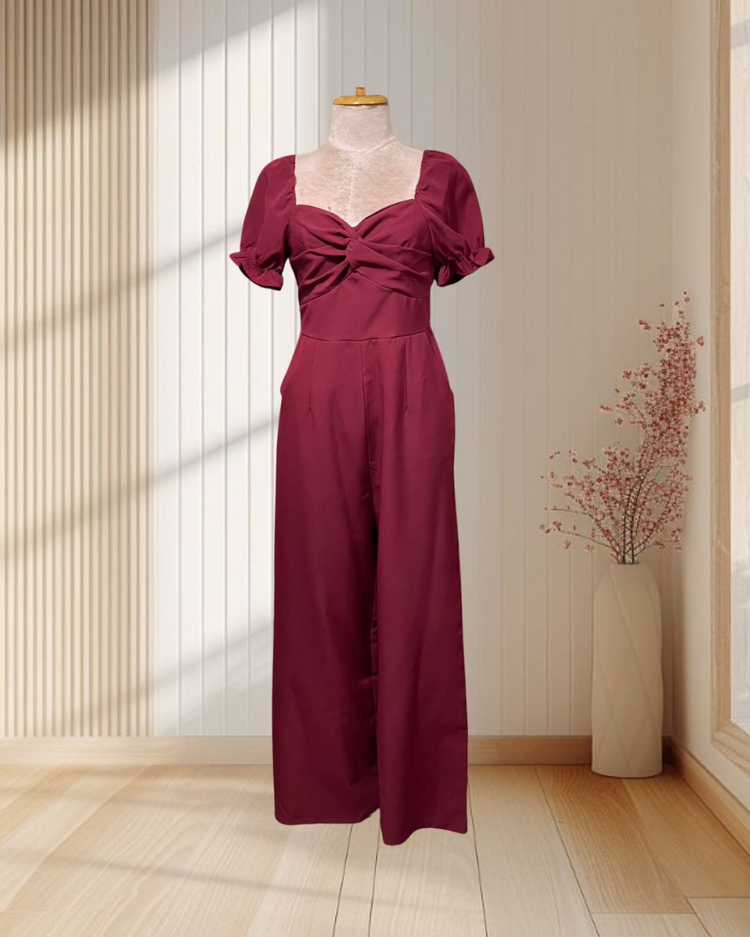 (PRE-LOVED) จั๊มพ์สูทสีแดง แขนตุ๊กตา อกไขว์ ไซส์ M