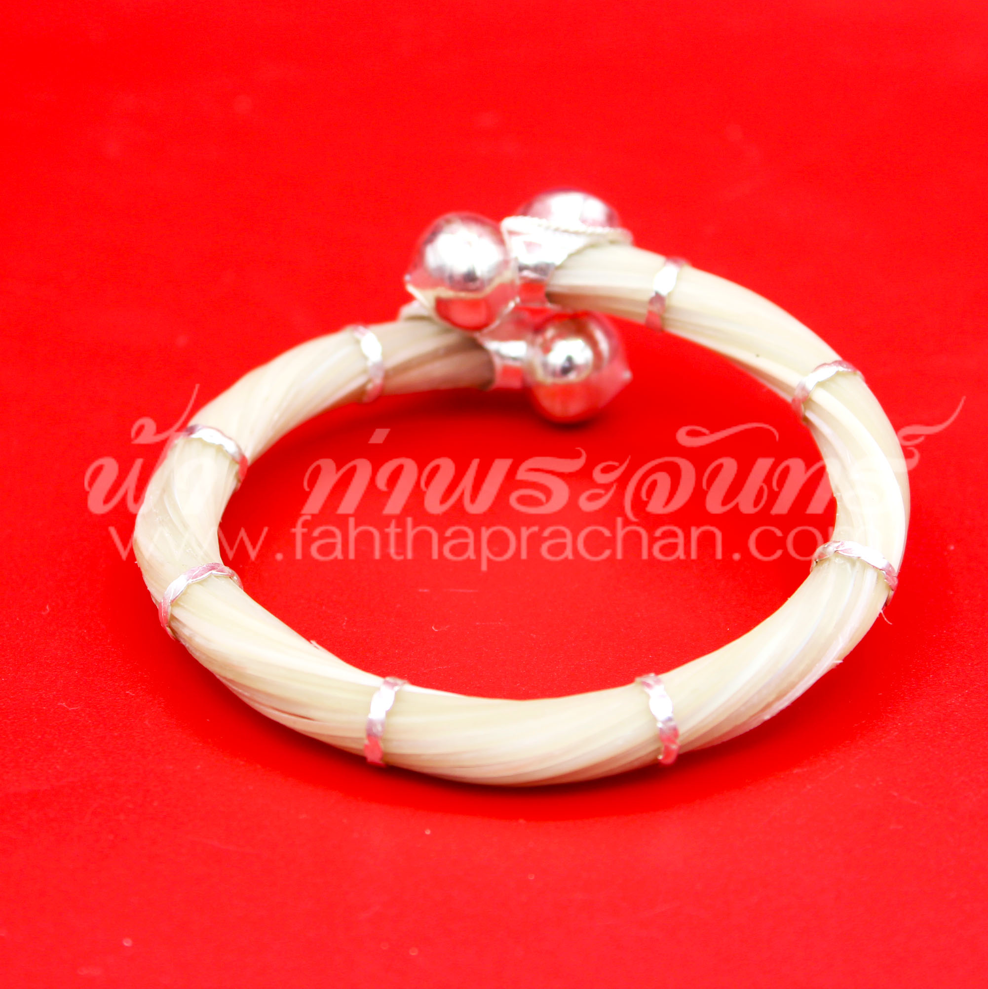 กำไลข้อมือหางช้างหุ้มเงินแท้ 92.5% หัวกลมฝังพลอยทับทิมนิลดำ