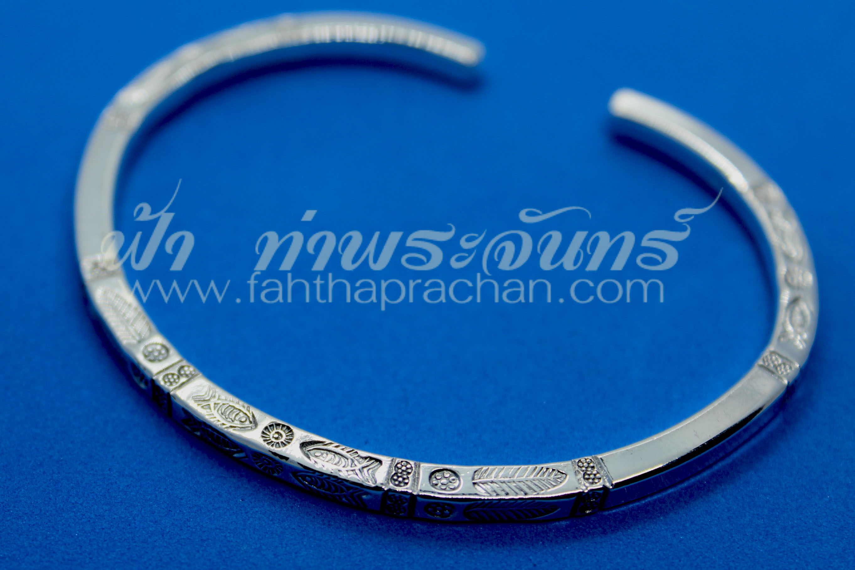 กำไลข้อมือเงินแท้ 92.5% ลายไม้ใบ