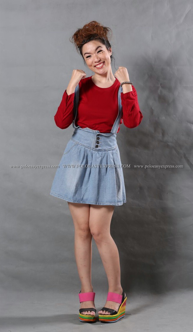 เสื้อยืด สีเลือดหมู คอกลม แขนยาว Size M
