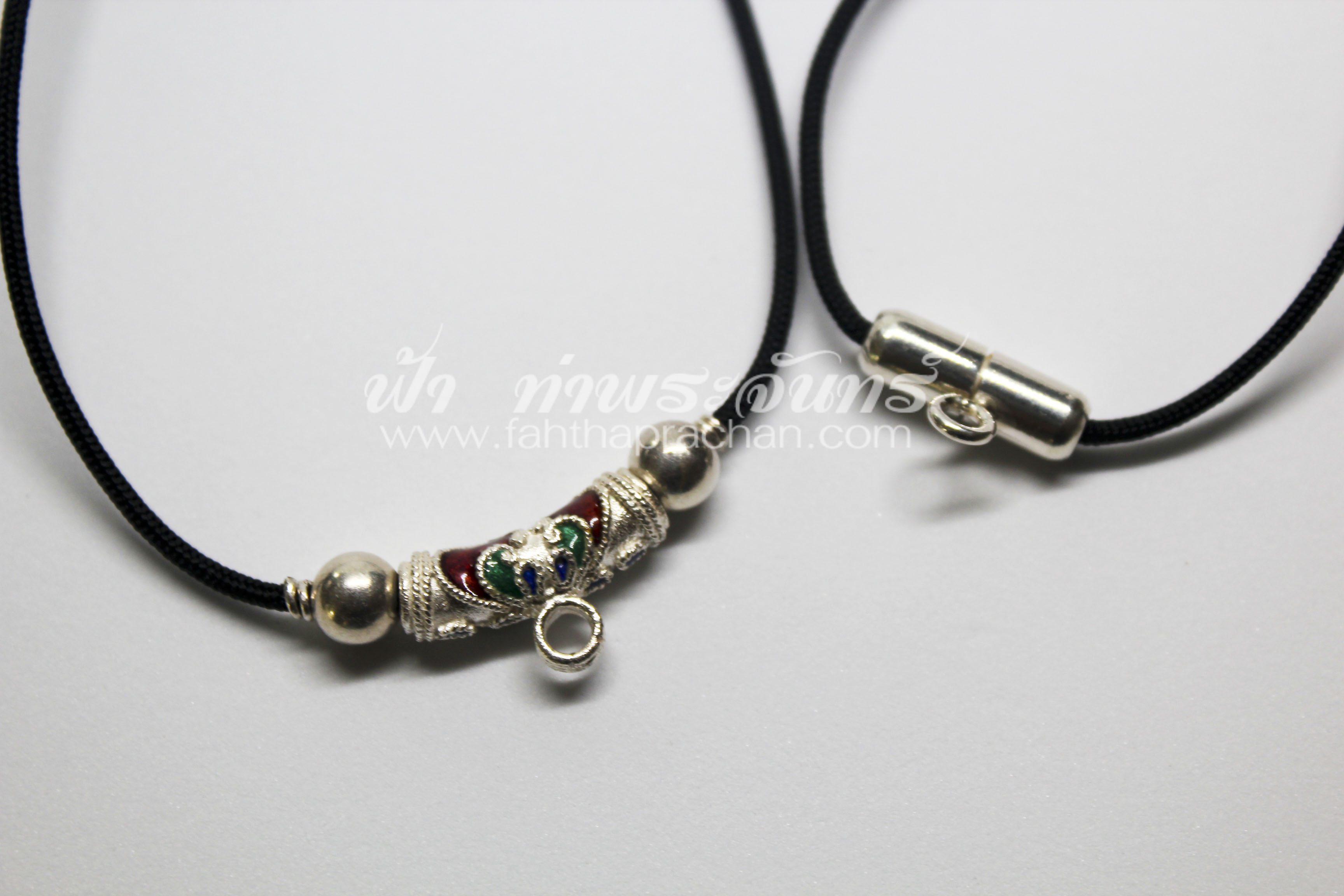 สร้อยคอเชือกร่ม ห่วงหน้าหัวโค้งเงินลงยา ห่วงหลังเงินเกลียวหมุนได้