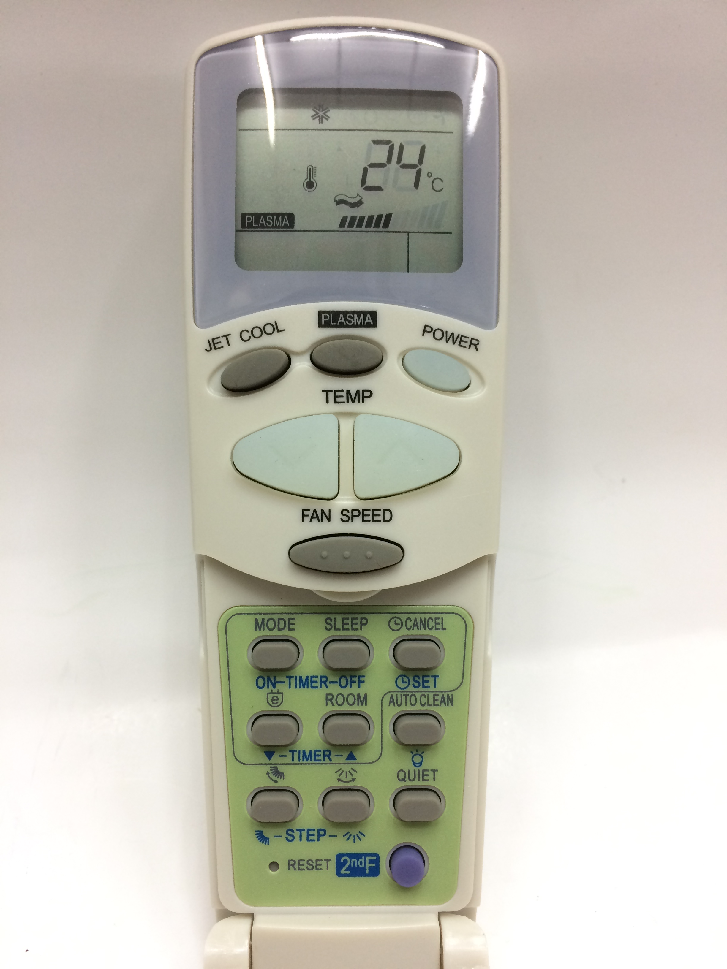 รีโมทแอร์ LG รุ่นฝาพับตัวใหญ่