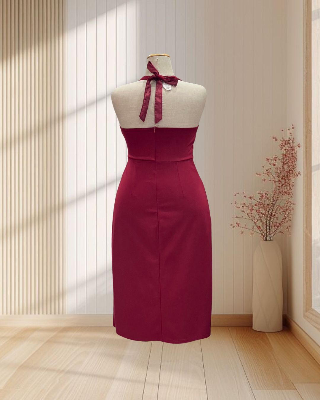 เดรสสั้นแดง สายเดี่ยวคล้องคอผูกโบว์ด้านหลัง ขยุ้มเอว ไซส์ 2XL