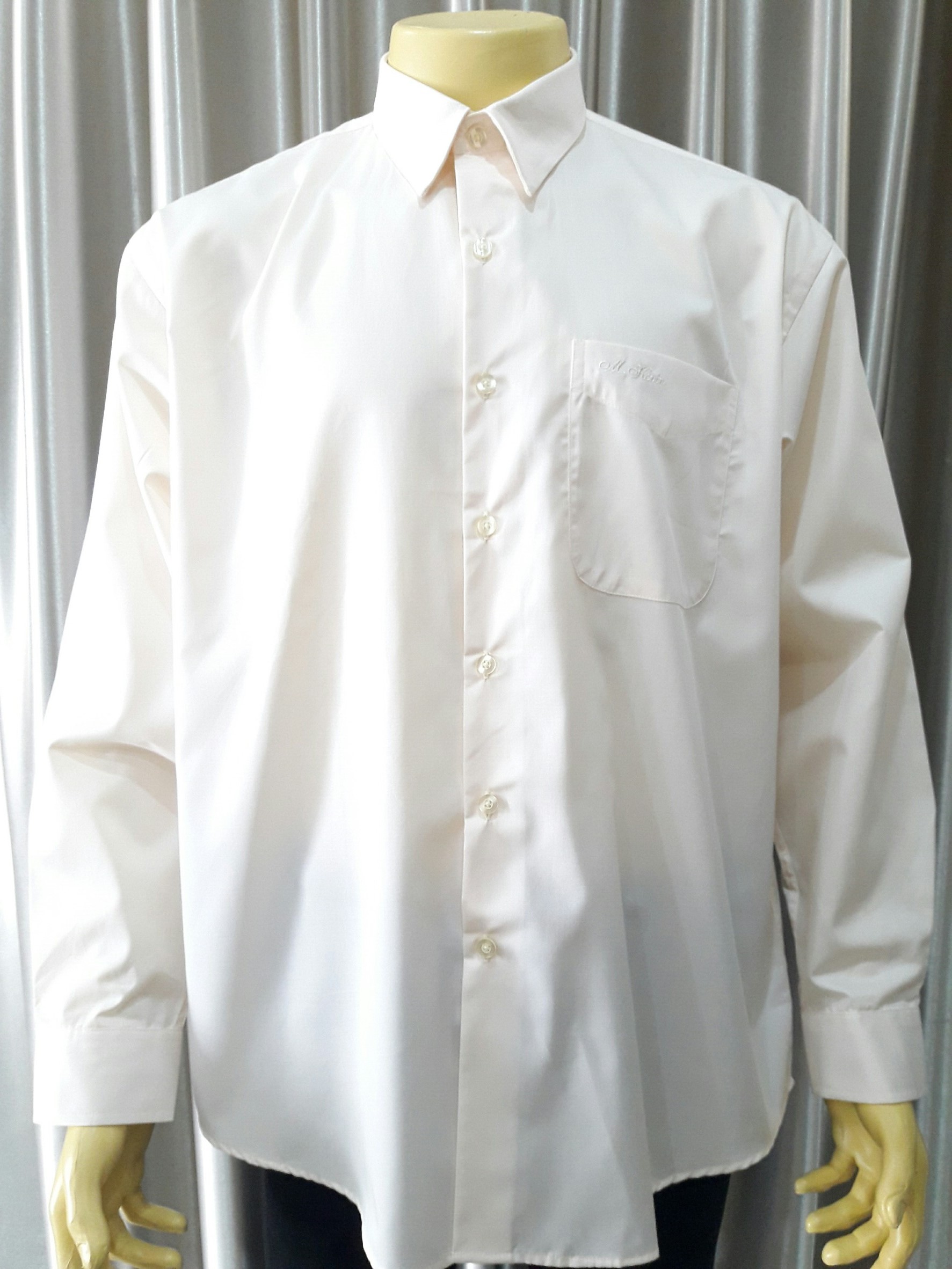 เสื้อเชิ๊ดเเขนยาวสีครีม(L)
