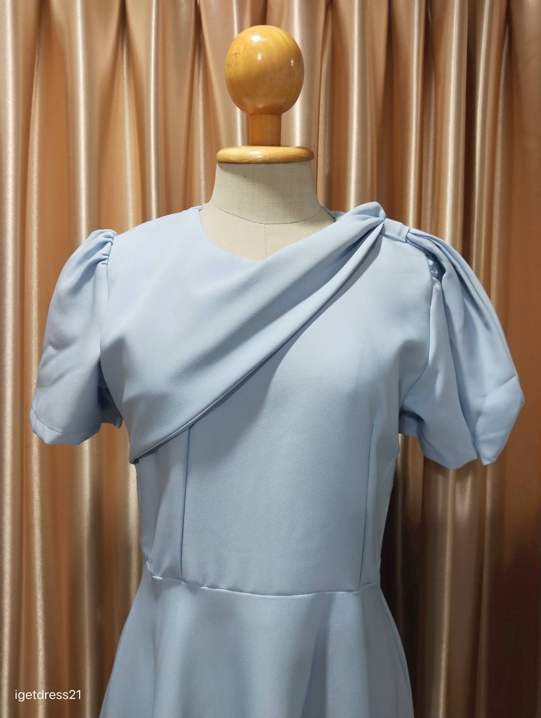 (PRE-LOVED) เดรสแต่งโบว์ สีฟ้า ไซส์ M