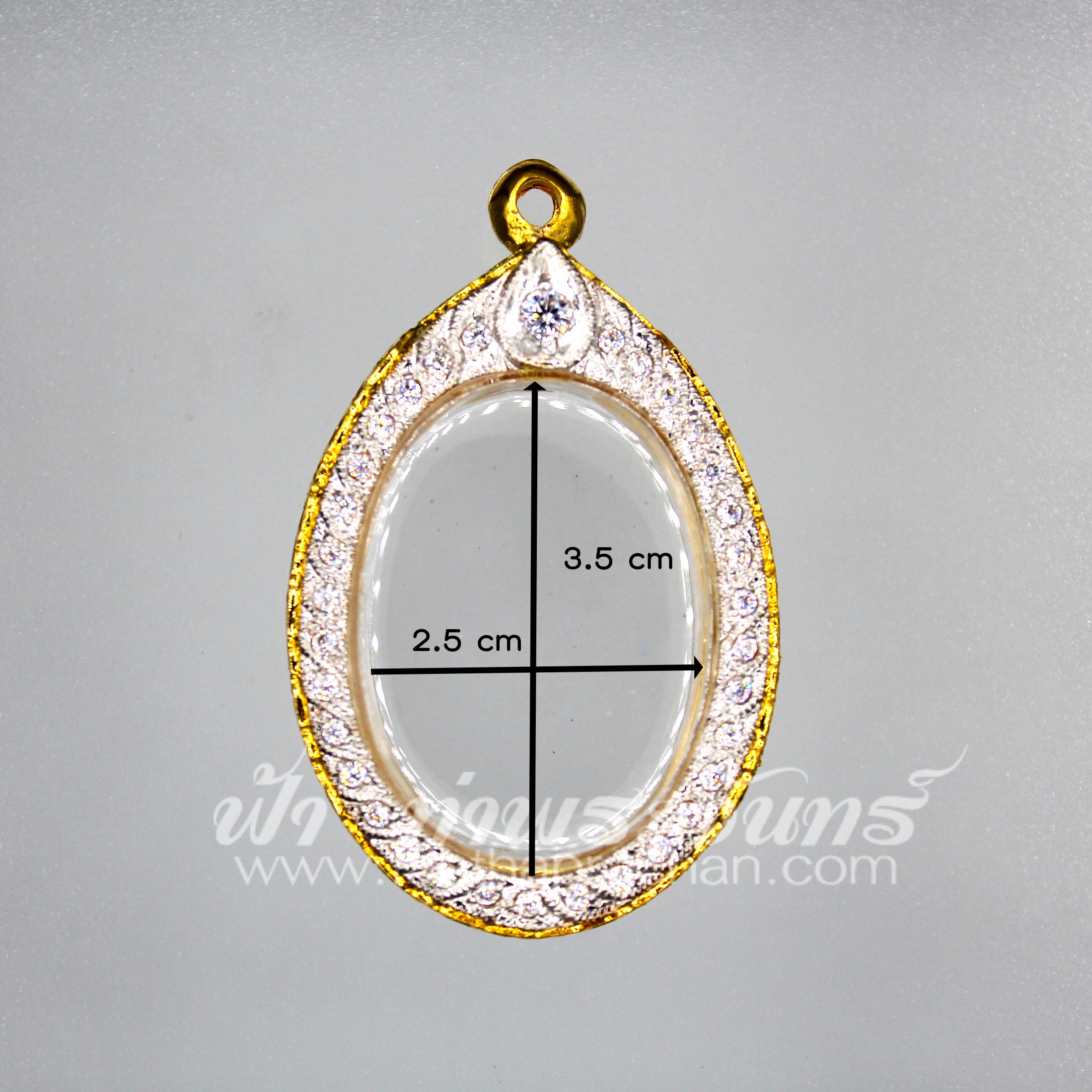 ตลับเหรียญไข่ ทองเหลืองชุบทอง ฝังพลอยขาวเต็ม ขนาด 2.5x3.5 cm