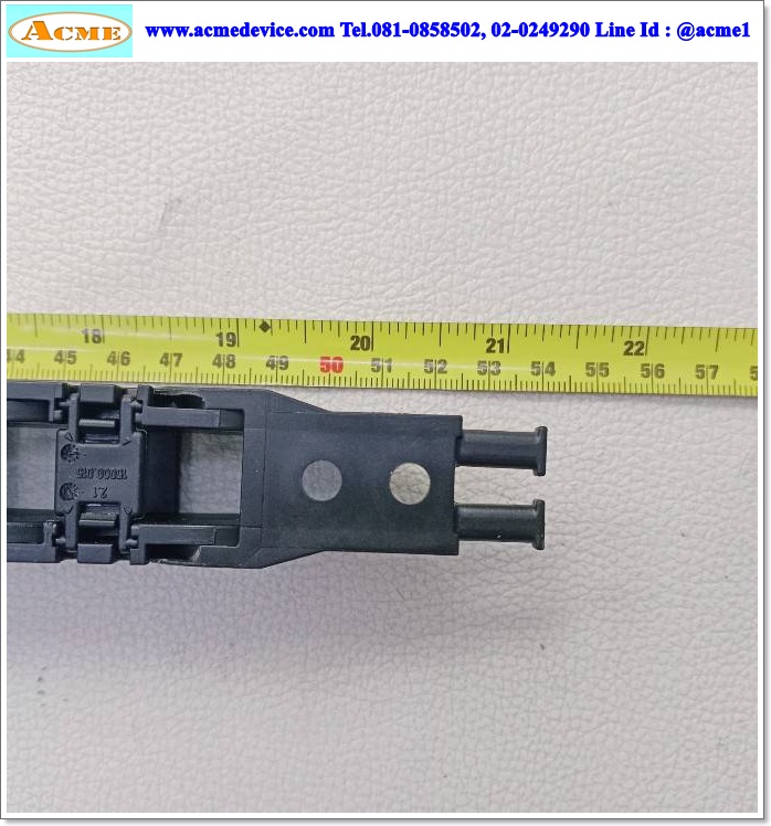 กระดูกงู Igus รุ่น 1500.015.035.0, ขนาด 28 x 540 x 28 mm.