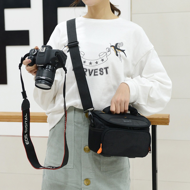 กระเป๋ากล้องโซนี่ SONY รุ่น SNB2019 สำหรับกล้องดิจิตอล rx100 A6400 A6500 A7ll