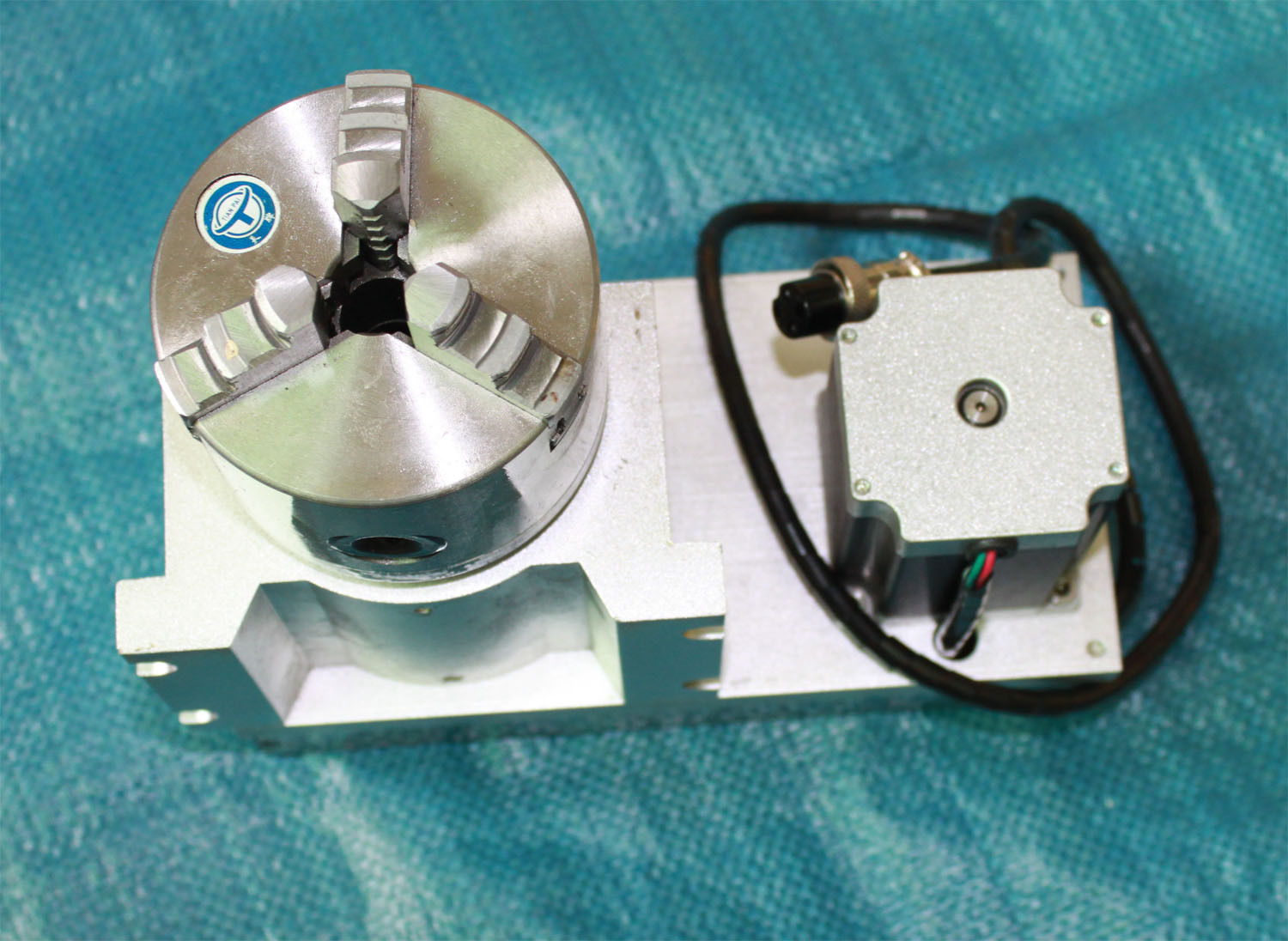 แกน A แบบ F หัวจับ80 mmF Style A-Axis, 4th-Axis, Router Rotational Rotary Axis 3-Jaw 80mm+Tailstock