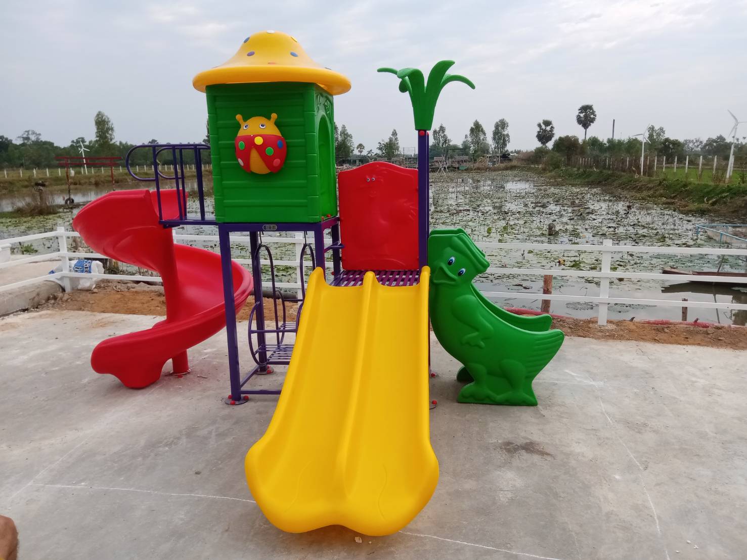 เครื่องเล่นสนาม ชุด บ้านน้อยของเต่าทอง เครื่องเล่นสนามสร้างความสุข