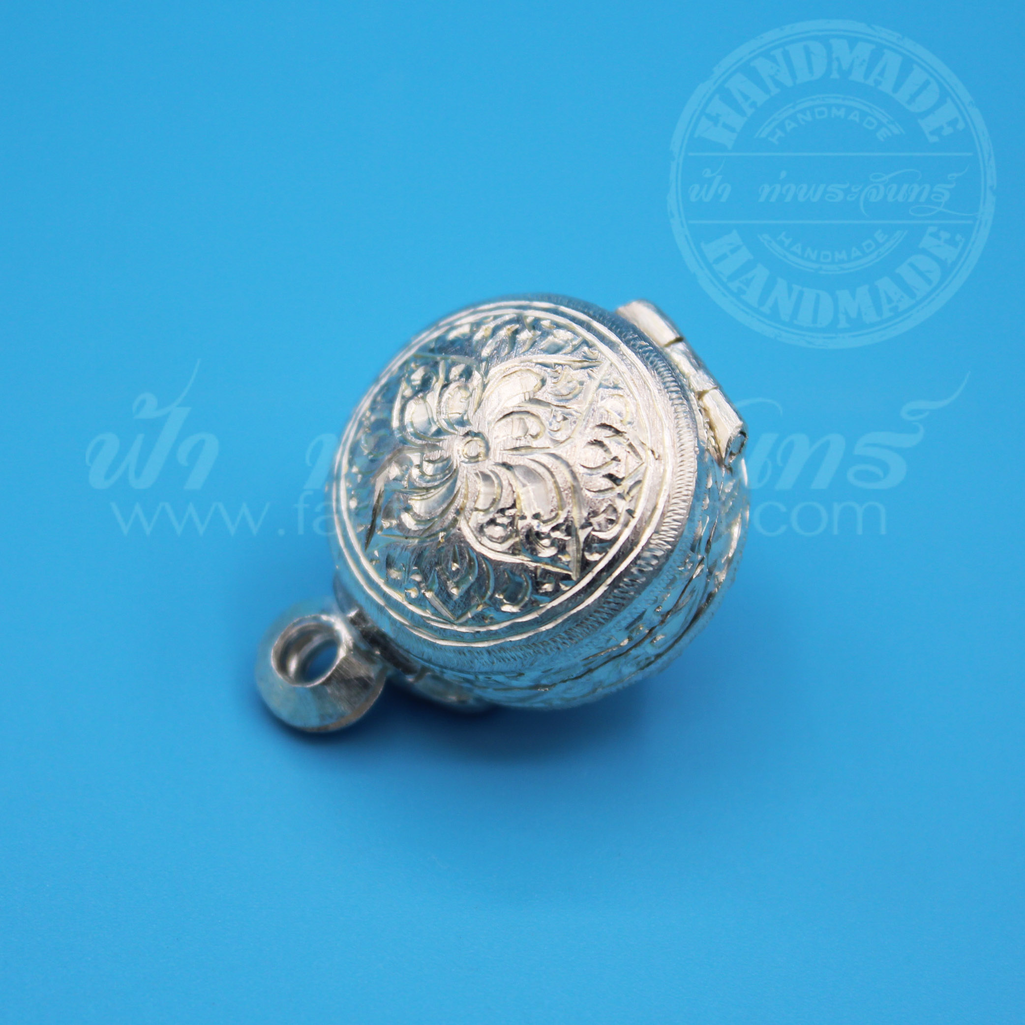 ตลับลูกอม ปิดหลัง เงินแกะลาย 92.5%