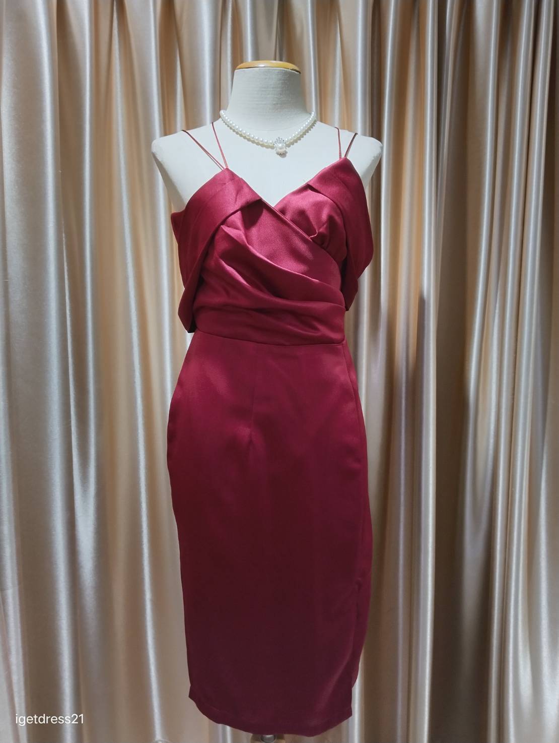 สั้นแดงสายเดี่ยวปิดแขนคิมเบอรี่ (XL) มือ2