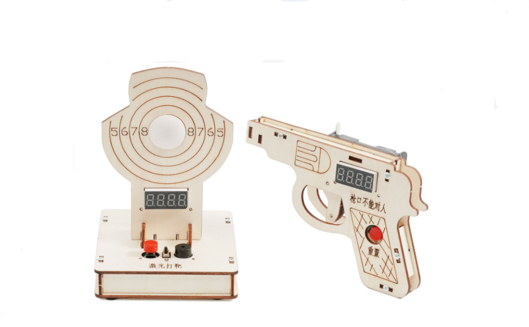 ปืนเลเซอร์พร้อมเป้านับคะแนน