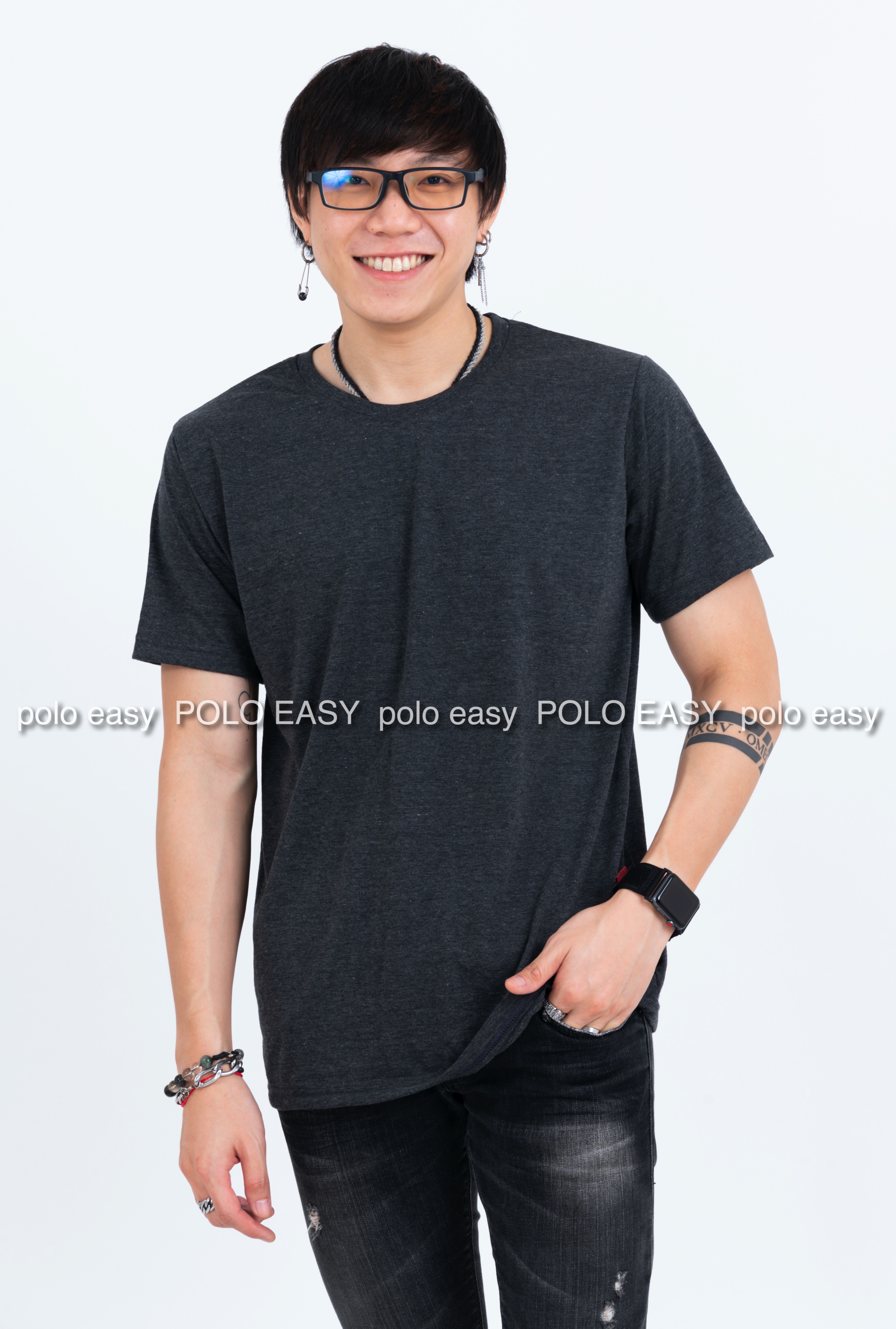 XL เสื้อยืด สีดำท็อปดาย คอกลม แขนสั้น Size XL