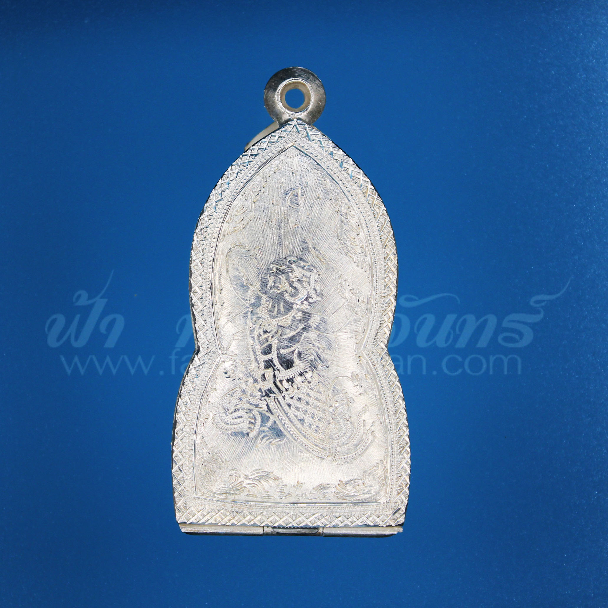 ตลับชินราชใบเสมา ปิดหลัง เงินแกะลาย 92..5%