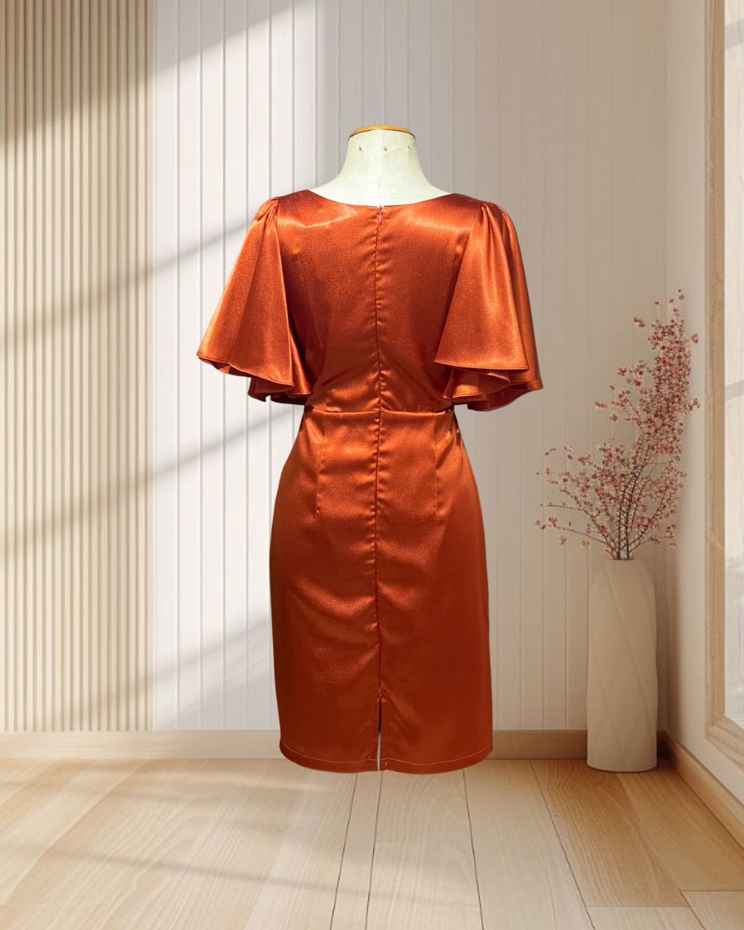 (PRE-LOVED) ราตรีสั้นสีส้มอิฐ คอวีแขนย้วย ไซส์ L